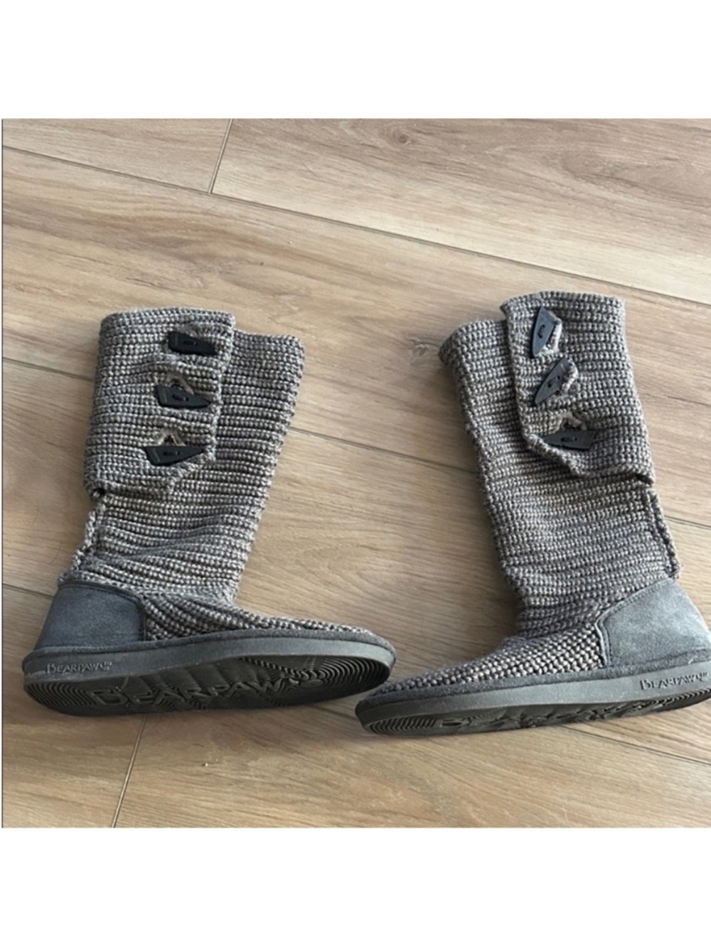 Bear paw women’s tall knit gray boots size 8